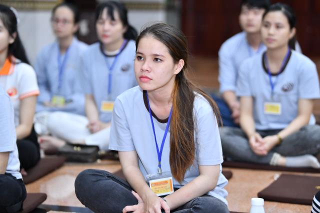 Khi người trẻ tham dự khóa tu