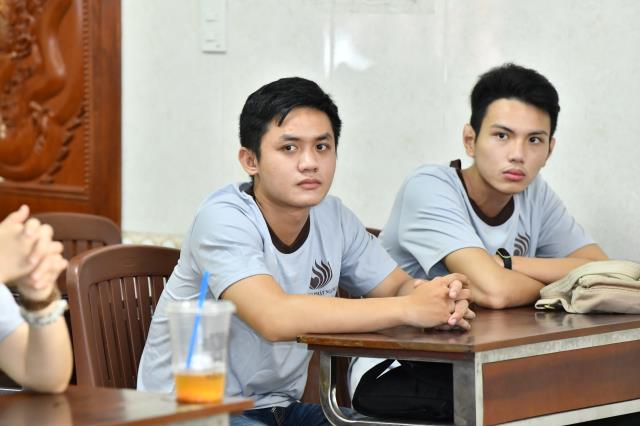 Khi người trẻ tham dự khóa tu