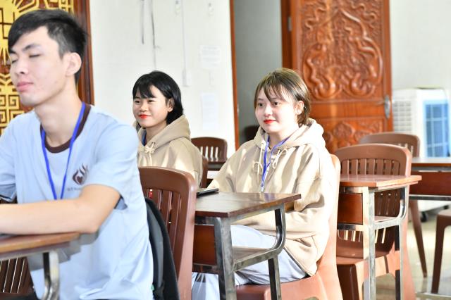 Khi người trẻ tham dự khóa tu