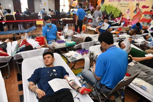Chùa Giác Ngộ: 460 Người Tham Gia  Hiến Máu Nhân Đạo