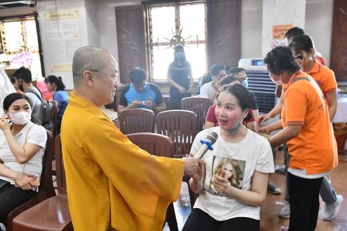 Chùa Giác Ngộ: 460 Người Tham Gia  Hiến Máu Nhân Đạo
