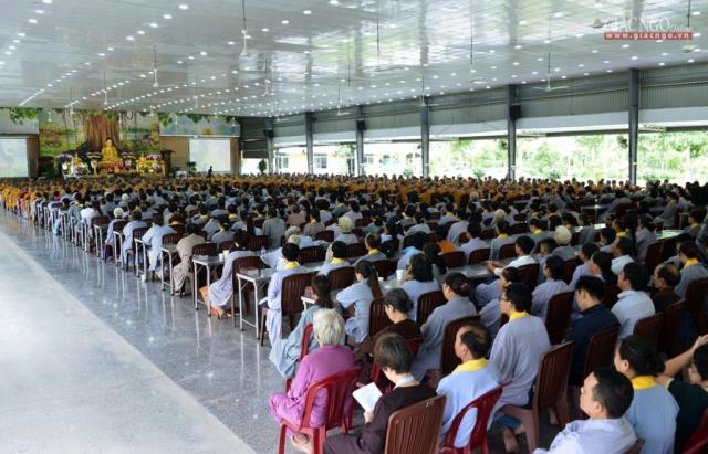 TP.HCM: Khóa tu “Một ngày an lạc” tại Học viện