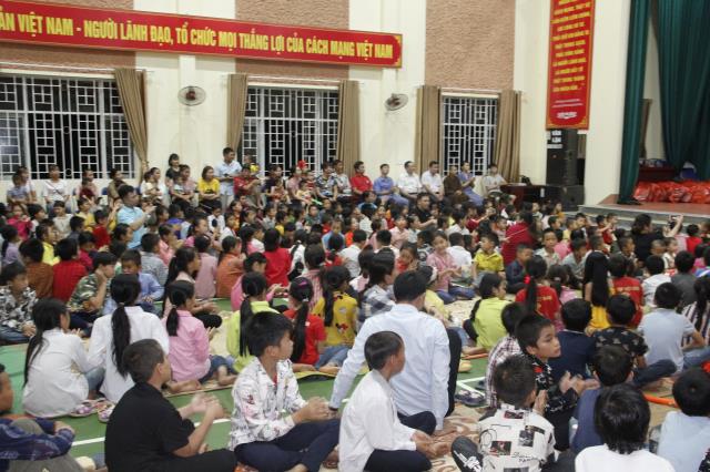 Lào Cai : CLB Thiện Nguyện Duyên Từ Tâm cùng CLB Thanh Thiếu Niên Phật Tử Chùa Sủi tổ chức chuyến đi thiện nguyện tại huyện Văn Bàn tỉnh Lào Cai