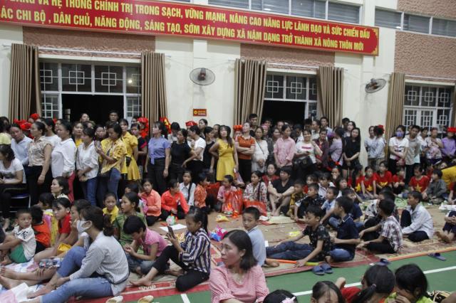 Lào Cai : CLB Thiện Nguyện Duyên Từ Tâm cùng CLB Thanh Thiếu Niên Phật Tử Chùa Sủi tổ chức chuyến đi thiện nguyện tại huyện Văn Bàn tỉnh Lào Cai