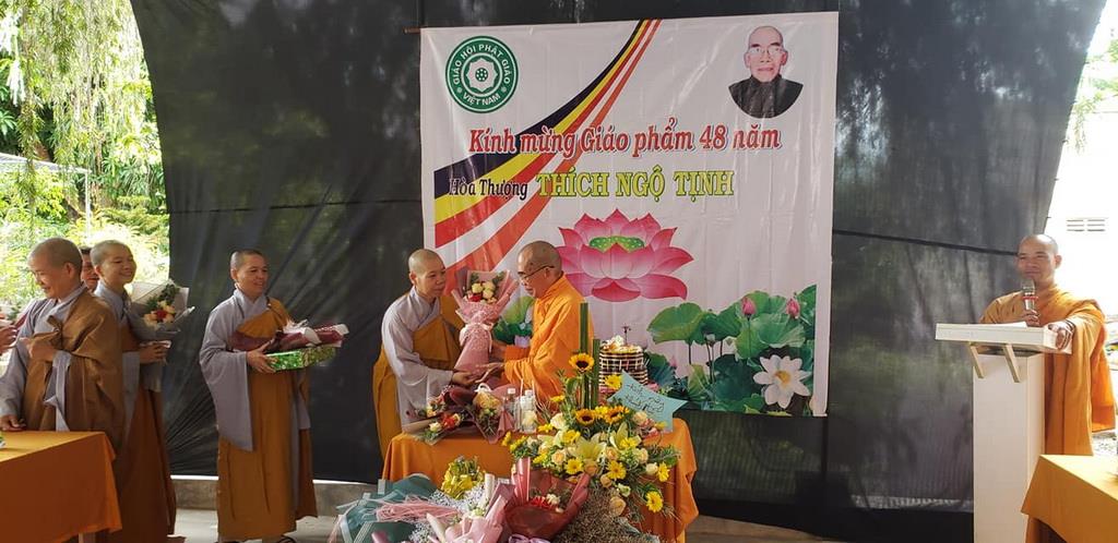 Khánh tuế HT.Thích Ngộ Tịnh tròn 72 tuổi