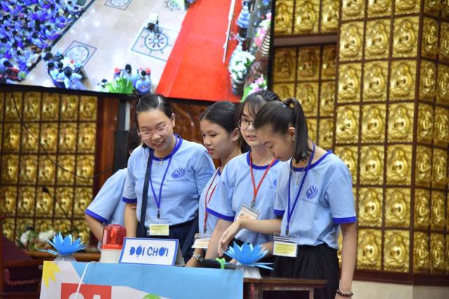 “Búp Sen Từ Bi” Thi Gameshow