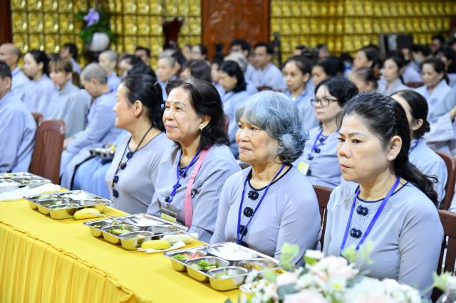 Phân tích một số kệ thuộc Kinh Pháp cú - TT. Nhật Từ