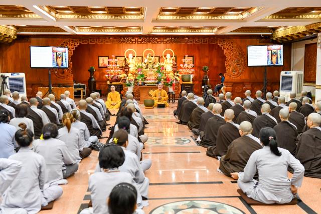 ĐĐ. Thích Quảng Tịnh giảng về oai nghi của người xuất gia