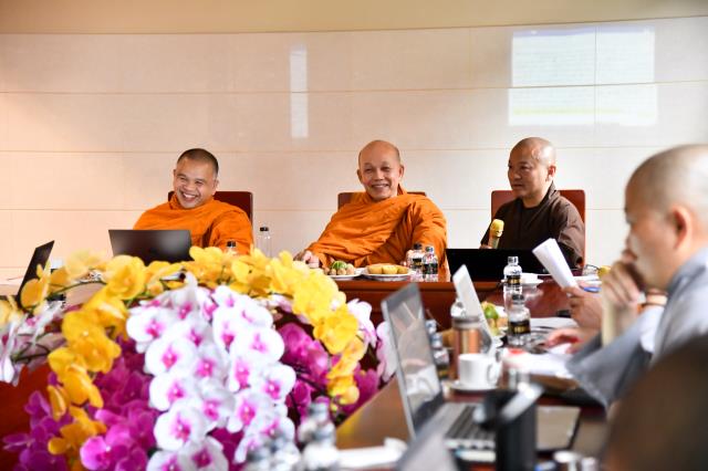 Chùa Thanh Tâm: Trung tâm Nghiên cứu Nữ giới PGVN họp về quy cách phiên dịch và biên tập TTTĐPGVN