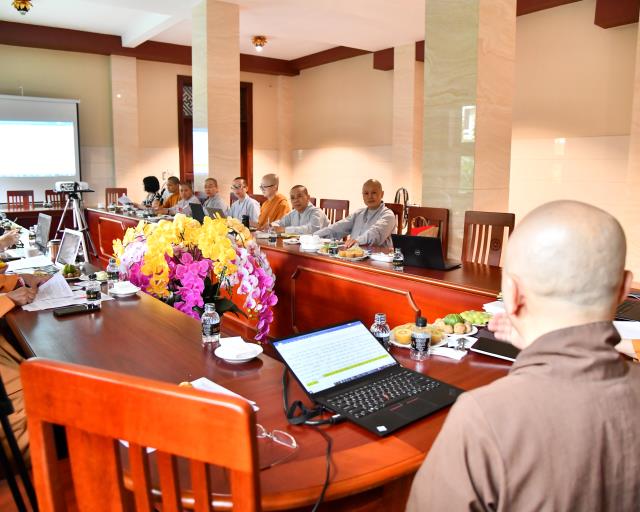 Chùa Thanh Tâm: Trung tâm Nghiên cứu Nữ giới PGVN họp về quy cách phiên dịch và biên tập TTTĐPGVN