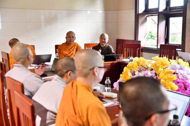Chùa Thanh Tâm: Trung tâm Nghiên cứu Nữ giới PGVN họp về quy cách phiên dịch và biên tập TTTĐPGVN