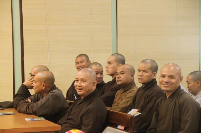 Tăng, Ni Phật Tử Đạo Tràng Vạn Đức Tham Dự Buổi Tập Huấn Nghiệp Vụ Phòng Cháy Chữa Cháy