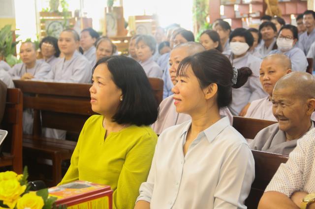 Tăng, Ni Phật Tử Đạo Tràng Vạn Đức Tham Dự Buổi Tập Huấn Nghiệp Vụ Phòng Cháy Chữa Cháy