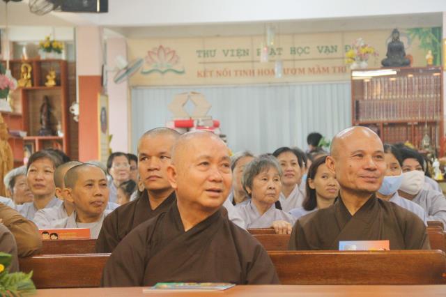 Tăng, Ni Phật Tử Đạo Tràng Vạn Đức Tham Dự Buổi Tập Huấn Nghiệp Vụ Phòng Cháy Chữa Cháy