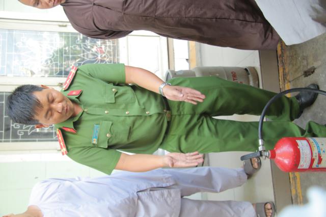 Tăng, Ni Phật Tử Đạo Tràng Vạn Đức Tham Dự Buổi Tập Huấn Nghiệp Vụ Phòng Cháy Chữa Cháy