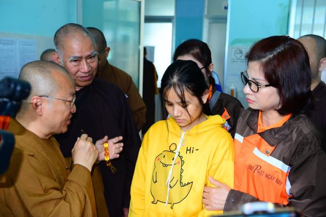 HVPGVN tại TP. HCM trao tặng hơn 1 tỷ đồng tại Quảng Nam