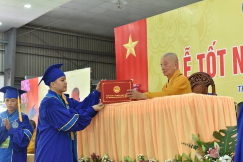 Tổng Kết Chương Trình Hỗ Trợ Lễ Tốt Nghiệp Và Khai Giảng Năm Học 2020  Học Viện PGVN TP. HCM (C255)