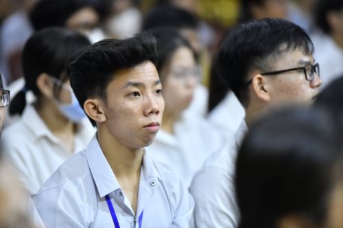 Chắp Cánh Ước Mơ Với Học Bổng Đạo Phật Ngày Nay 2020