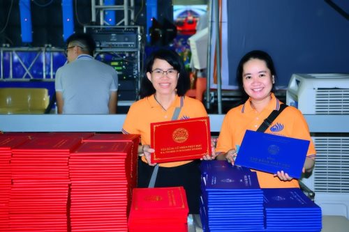 Tổng Kết Chương Trình Hỗ Trợ Lễ Tốt Nghiệp Và Khai Giảng Năm Học 2020  Học Viện PGVN TP. HCM (C255)