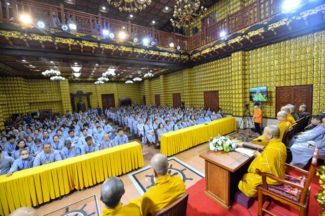 Khóa tu Ngày an lạc: TT. Nhật Từ nói về 7 bài học từ cuộc đời và đạo nghiệp của Phật hoàng Trần Nhân Tông