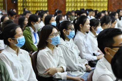 Chắp Cánh Ước Mơ Với Học Bổng Đạo Phật Ngày Nay 2020