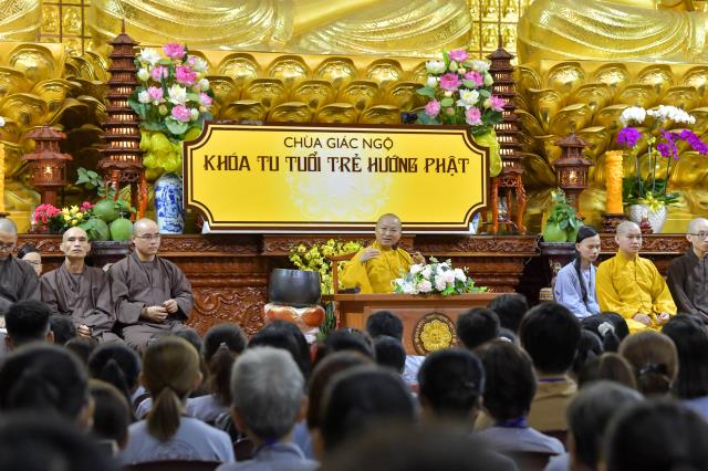 TP. HCM: Tiếp thêm sức mạnh qua khóa tu tuổi trẻ