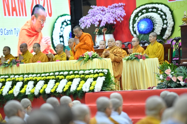 HVPGVN tại TP. HCM: Đêm thắp nến tri ân Thầy Cô và cầu nguyện thế giới an bình