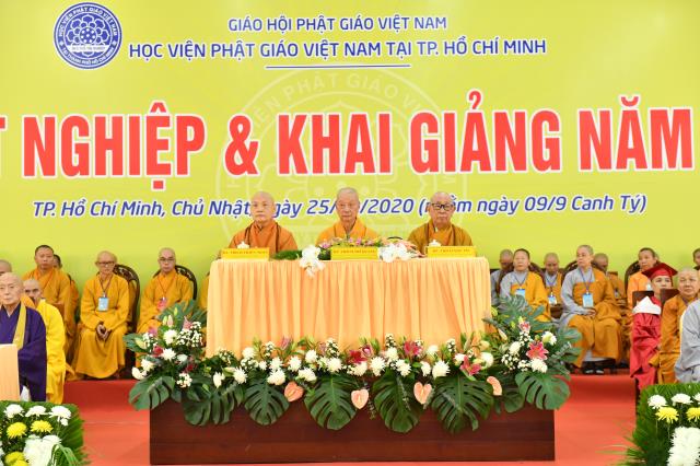 Trang nghiêm Lễ Tốt nghiệp và Tổng khai giảng tại HVPGVN tại TP. HCM
