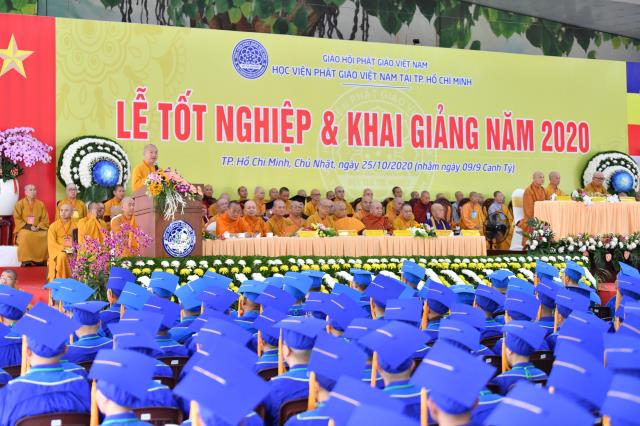 Trang nghiêm Lễ Tốt nghiệp và Tổng khai giảng tại HVPGVN tại TP. HCM