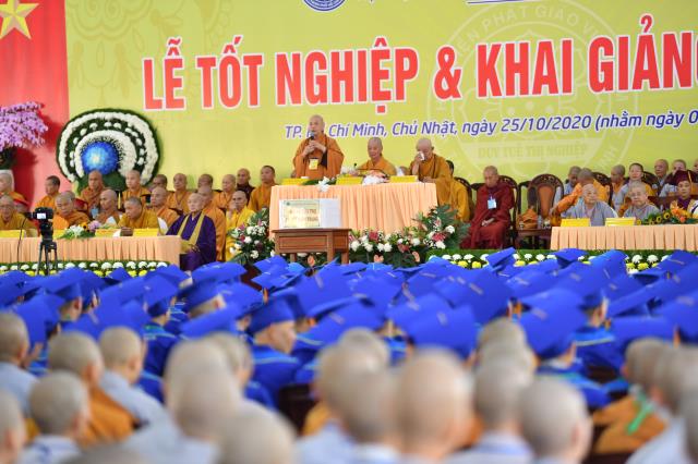 Trang nghiêm Lễ Tốt nghiệp và Tổng khai giảng tại HVPGVN tại TP. HCM
