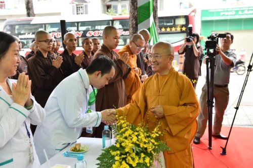 Tổng Kết Chương Trình Cúng Dường Thẻ Bhyt  Cho Quý Tăng, Ni (C264)