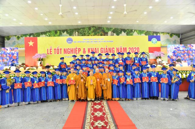 Trang nghiêm Lễ Tốt nghiệp và Tổng khai giảng tại HVPGVN tại TP. HCM