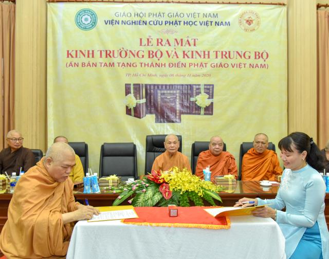 Viện Nghiên cứu Phật học Việt Nam: Lễ ra mắt ấn bản Kinh Trường bộ và Kinh Trung bộ