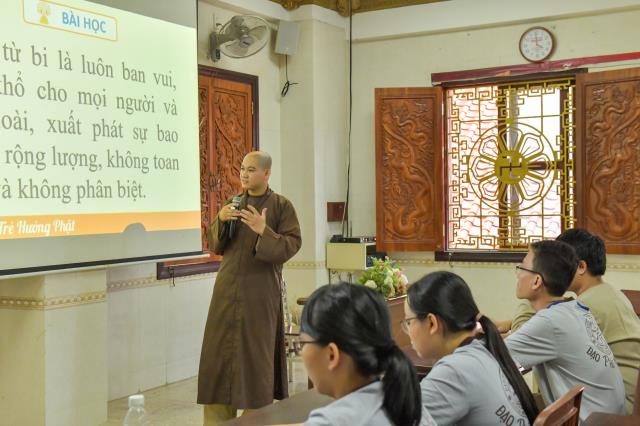 TP. HCM: Tiếp thêm sức mạnh qua khóa tu tuổi trẻ