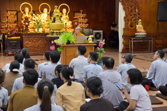 TP. HCM: Tiếp thêm sức mạnh qua khóa tu tuổi trẻ