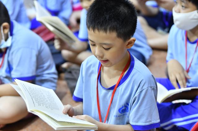 Về chùa, ươm mầm những ước mơ
