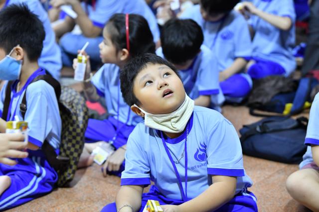 Về chùa, ươm mầm những ước mơ