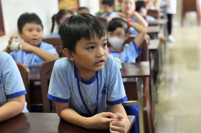 Về chùa, ươm mầm những ước mơ