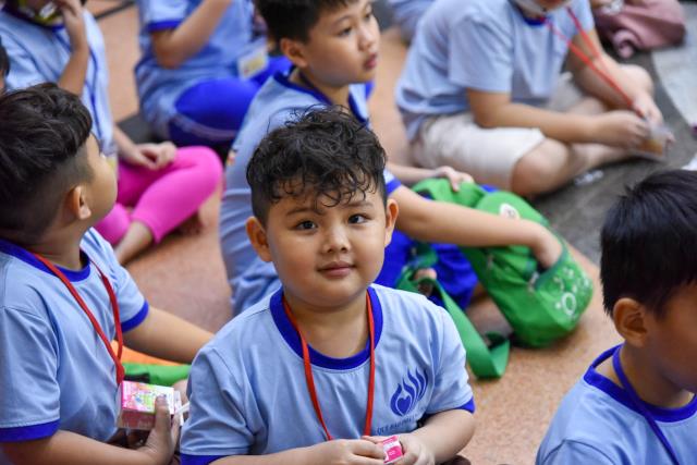 Cha mẹ được lợi gì khi đưa trẻ đến chùa?