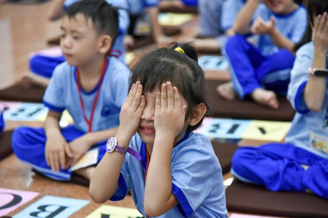 Cha mẹ được lợi gì khi đưa trẻ đến chùa?