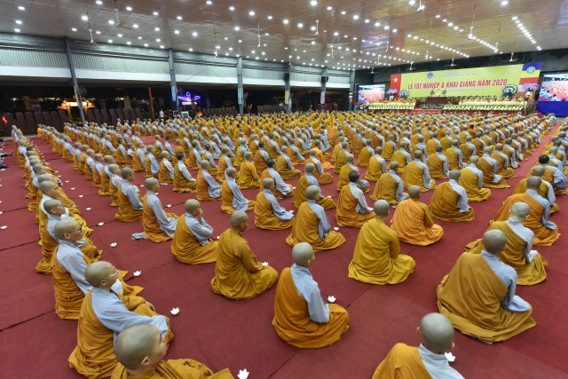 HVPGVN tại TP. HCM: Đêm thắp nến tri ân Thầy Cô và cầu nguyện thế giới an bình
