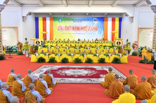 BR - VT: Lễ Bế mạc Đại Giới đàn Huệ Đăng lần thứ X