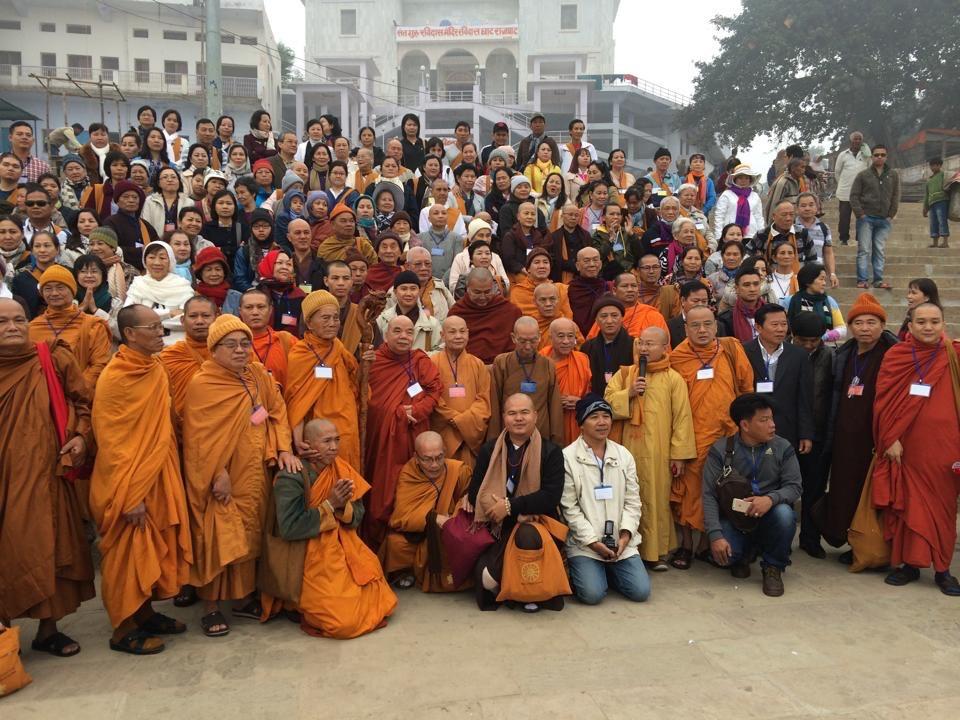 Năm Mới Ta Cũng Mới, Người Vui Ta Cũng Vui