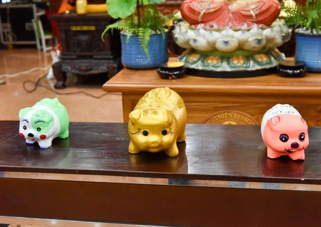 “Búp sen” đập heo, hướng về miền Trung thân yêu