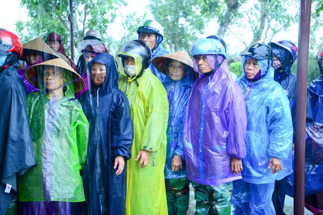 HVPGVN tại TP. HCM tặng 1000 phần quà cho bà con tại Hà Tĩnh