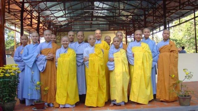 Những Mùa Trăng Thành Đạo Đến Với Chùa Hạnh Nghiêm