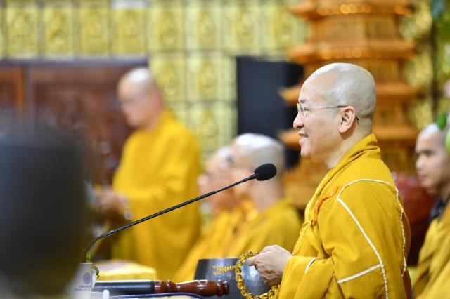 Thiêng liêng &amp; ấm áp, Lễ tưởng niệm Đức Phật nhập Niết-bàn và mừng Ngày Tiếp nối lần thứ 53 của TT. Nhật Từ