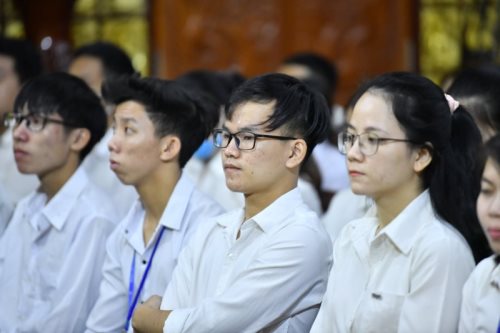 Tổng Kết Chương Trình Học Bổng Đạo Phật Ngày Nay 2020  (C258)  (Dành Cho Quý Tăng Ni Thuộc Tăng Đoàn Chùa Giác Ngộ Và Sinh Viên Các Trường Đại Học, Cao Đẳng Tại Tp. HCM)