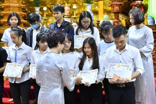 Tổng Kết Chương Trình Học Bổng Đạo Phật Ngày Nay 2020  (C258)  (Dành Cho Quý Tăng Ni Thuộc Tăng Đoàn Chùa Giác Ngộ Và Sinh Viên Các Trường Đại Học, Cao Đẳng Tại Tp. HCM)