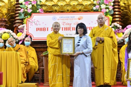 Lễ Tổng Kết Phật Sự, Thiện Sự Chùa Giác Ngộ - Quỹ Đạo Phật Ngày Nay Năm 2020